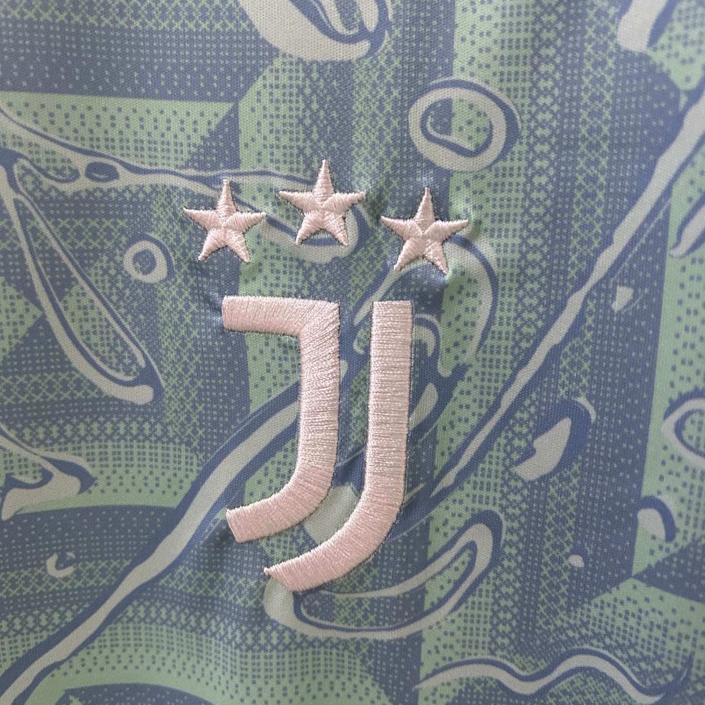 2025/2026 Juventus away shirt